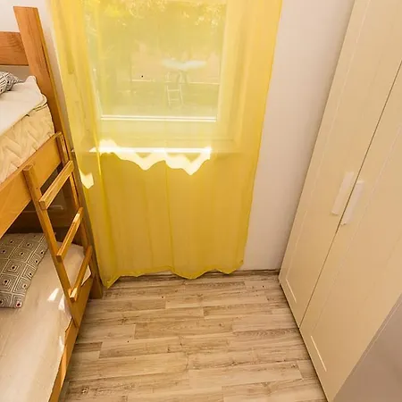 Apartament Cikac Ii - Modern By The Mandre