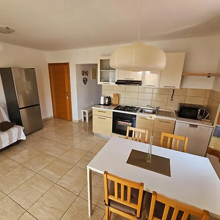 Apartman Cikac Ii - Modern By The *