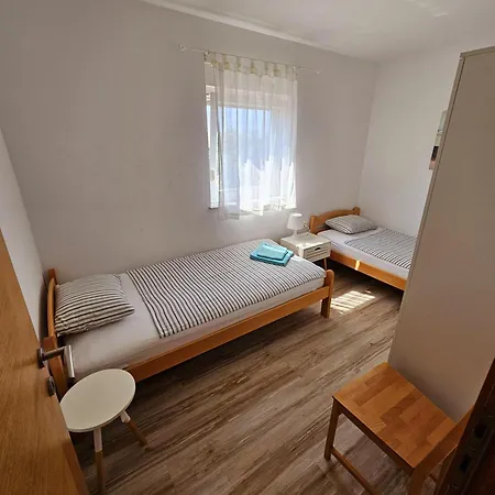 Apartament Cikac Ii - Modern By The Mandre