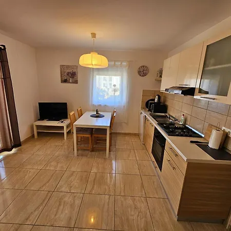 Cikac Ii - Modern By The Apartament *