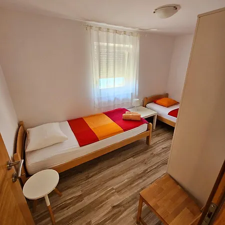 Cikac Ii - Modern By The *