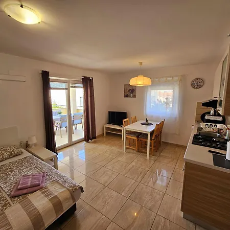 Cikac Ii - Modern By The