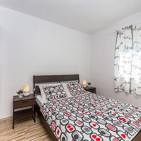Apartament Cikac Ii - Modern By The *
