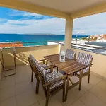 Cikac Ii - Modern By The Appartement *